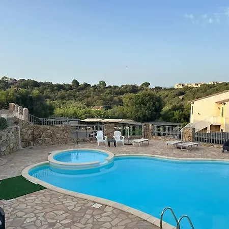 Pittulongu - Vista Mare Con Piscina-parcheggio Villa Olbia