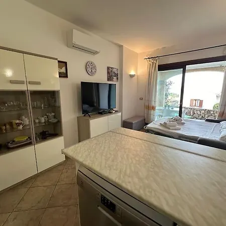 Pittulongu - Vista Mare Con Piscina-parcheggio Olbia